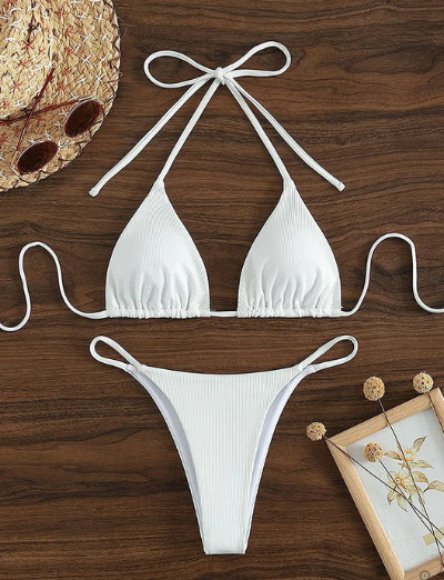 Zoey - blauer bikini mit hohem band und v-ausschnitt