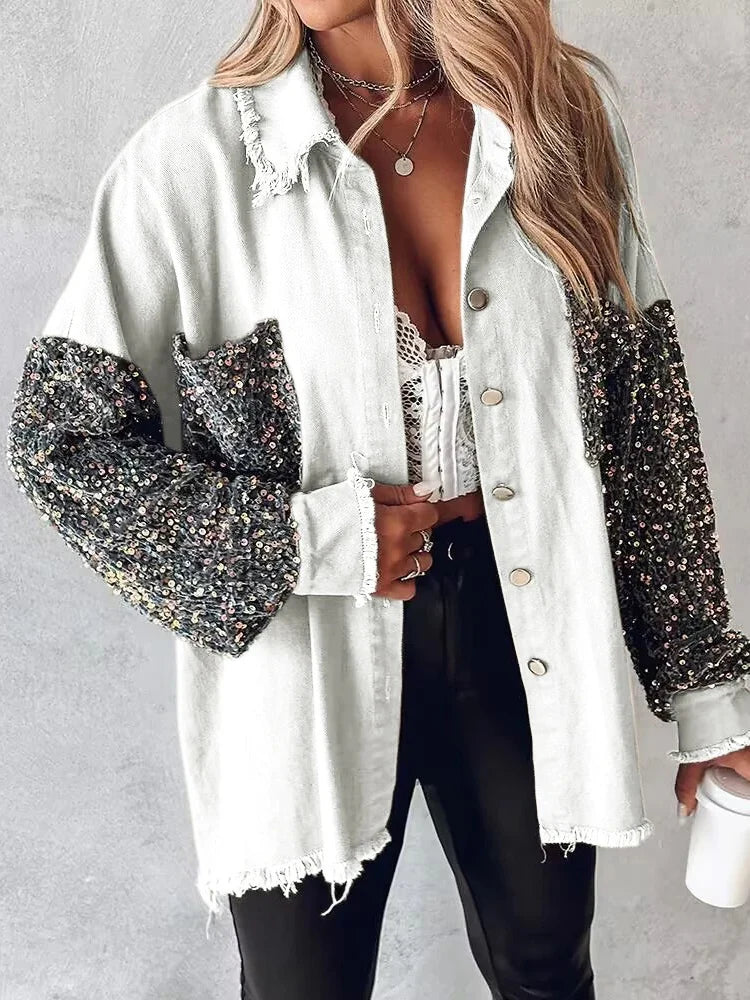 Aadhya - jeansjacke mit kontrastierenden pailletten