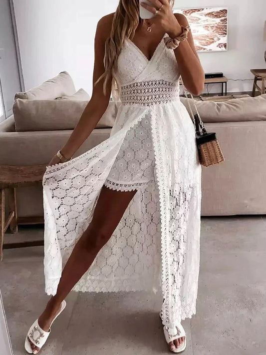 SABRINA - es Sommer Spitzenkleid mit integrierter Shorts