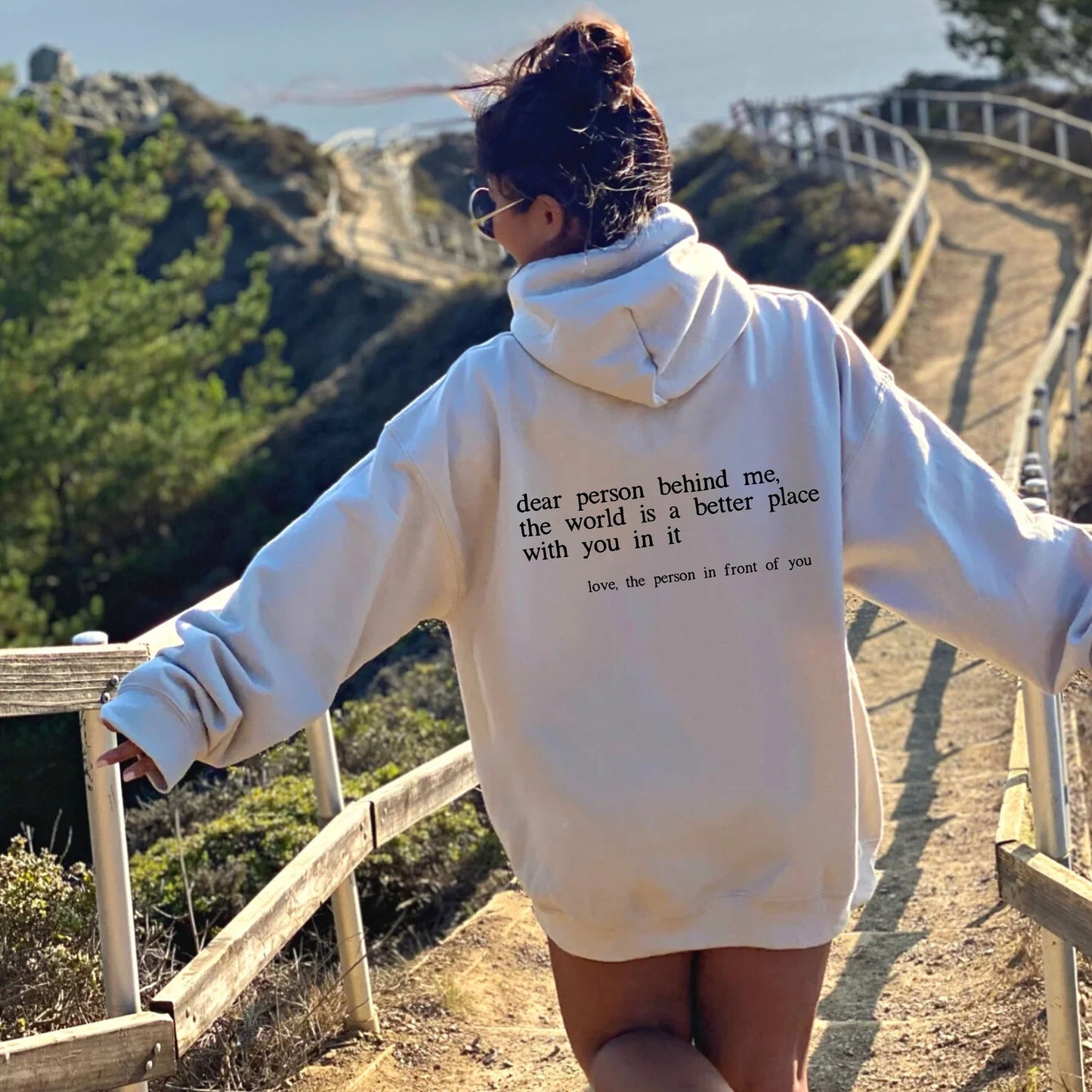Dill - stylischer hoodie mit schriftzug